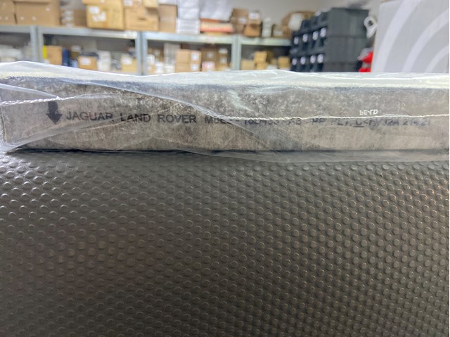Купити LR153596 Land Rover Фільтр салону вугільний