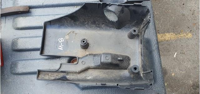 UH7160231 Mazda 