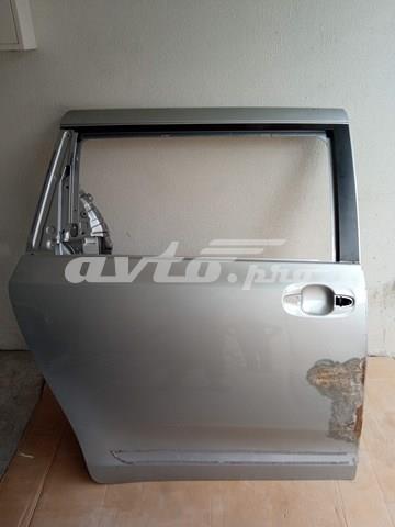 Двері задні, праві Toyota 6700308130 ціна, від 203.16 USD