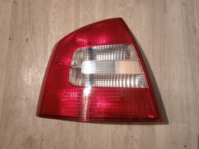 Ліхтар задній лівий Polcar 692387E ціна, від 43.33 USD