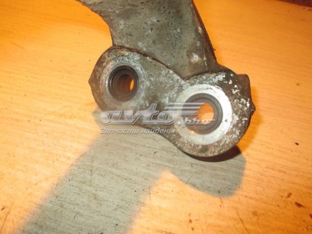 Купити 517113M100 Hyundai/Kia Цапфа передні праві