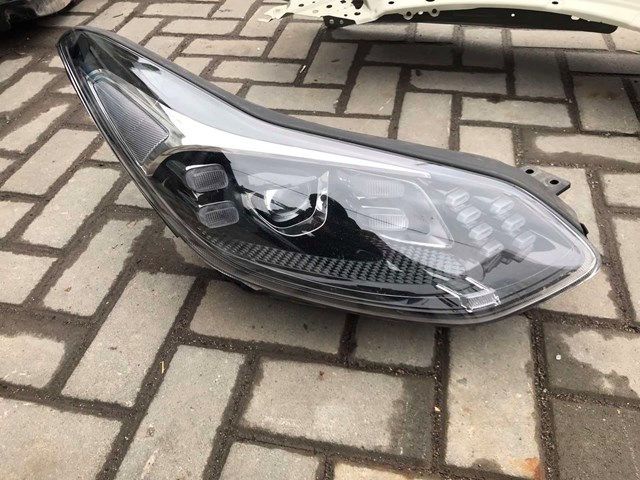 Фара комбінована, передня Hyundai/Kia 92102F1500