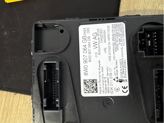  8W0907064GB VAG