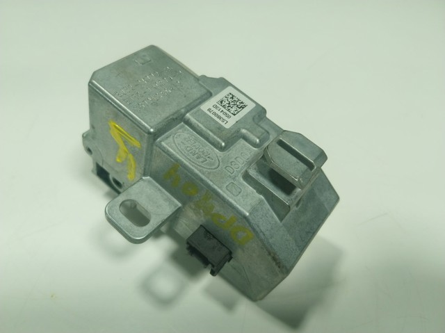 Купити LR040109 Land Rover 