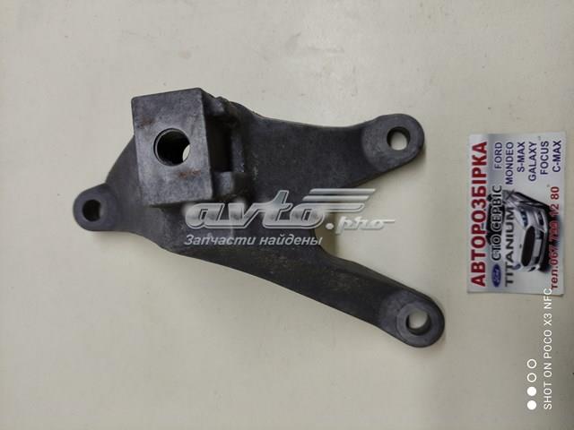 Кронштейн подушки КПП 3M517M125AE Ford