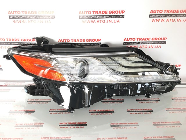 Основна фара - вставка Toyota 8111006D70 ціна, від 760.00 USD
