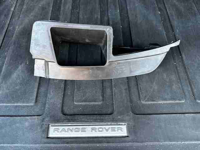 Купити LR099439 Land Rover 