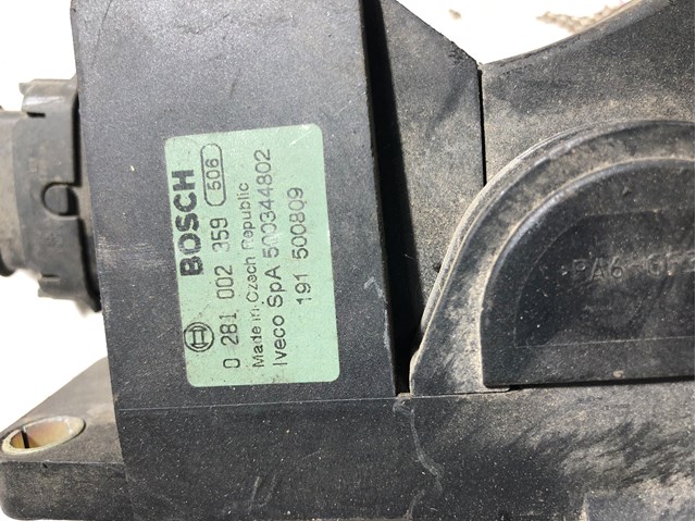 Купити 0281002359 Bosch Педаль газу