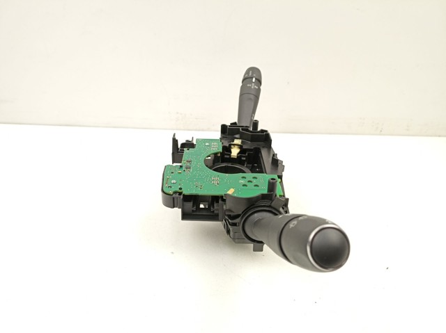  Peugeot/Citroen 98000242ZD ціна, від 126.67 USD