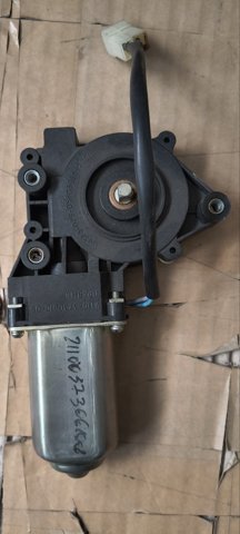21103730610 Lada Мотор склопідйомника дверей передніх, правих