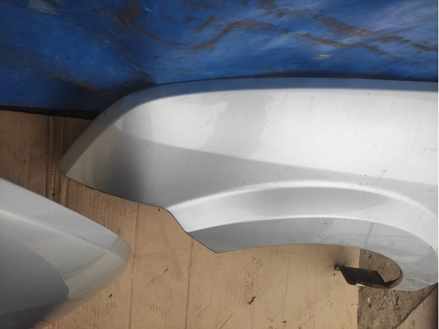 Крила 1405193 Ford