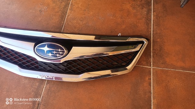 Купити 91121AJ000 Subaru Захисна решітка радіатора