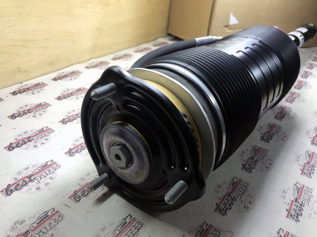  Mercedes A222320851380 ціна, від 2328.78 USD