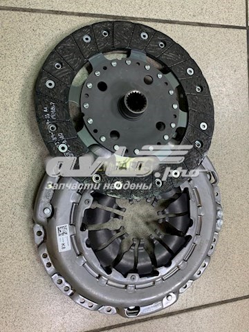302101572R Renault (RVI) 