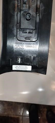  103598700E Tesla