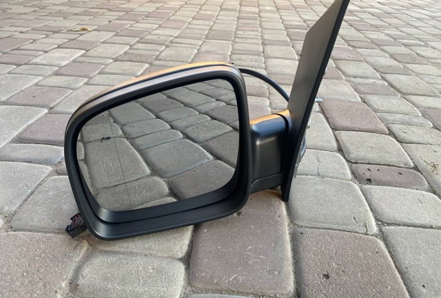 Накладка лівого дзеркала заднього виду Polcar 9575514E