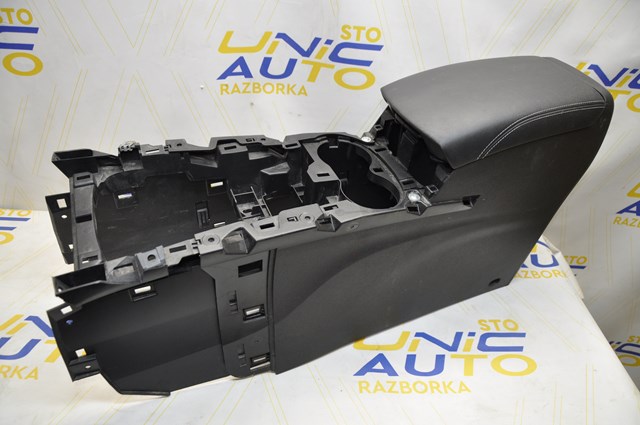  Renault (RVI) 969108008R ціна, від 94.70 USD