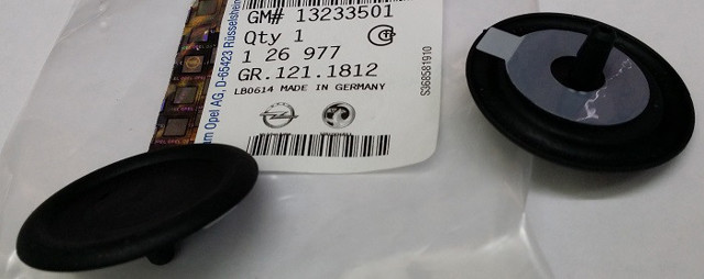 відбійник дверей General Motors 126977