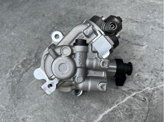 Купити A6540704601 Mercedes Насос паливний високого тиску (ПНВТ) - DIESEL