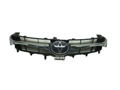 Решітка радіатора 5310106411 Toyota