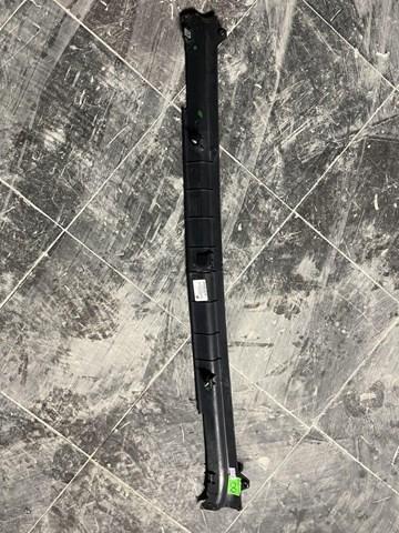 105483099F Tesla 