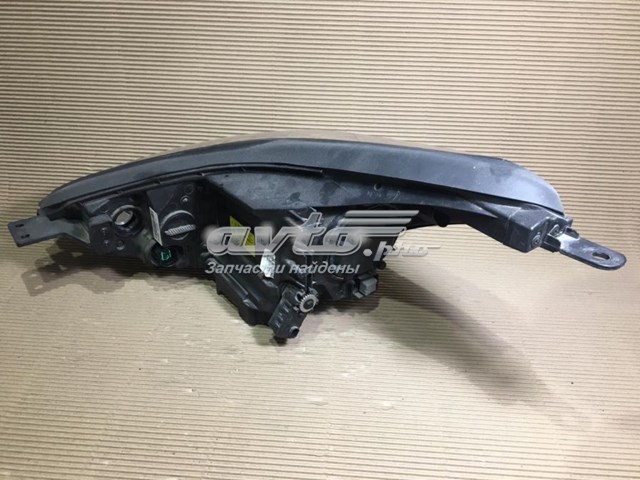 92102F1100 Hyundai/Kia Фара передня права