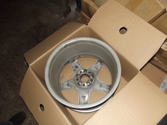  Mercedes A2184011502 ціна, від 283.45 USD