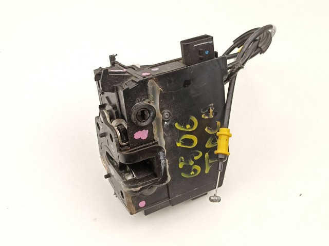 Замок задньої дверї, правої Peugeot/Citroen 9810309880 ціна, від 21.73 USD