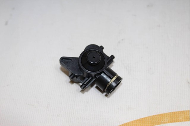 Форсунка омивача фари передньої, лівою General Motors 13145531 ціна, від 17.65 USD