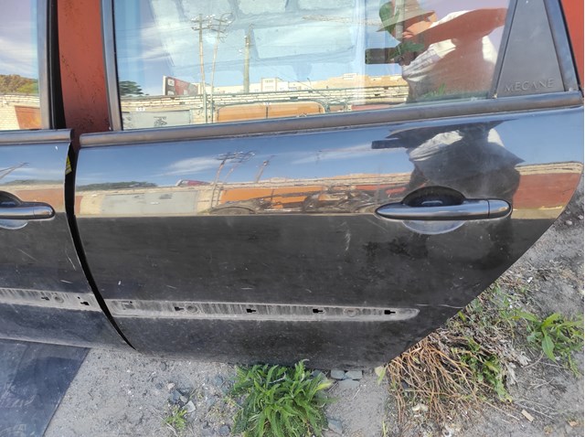 Купити Двері задні, ліві Renault Scenic II JM0, JM1
