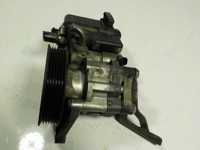 A0064669601 Mercedes Насос гідропідсилювача