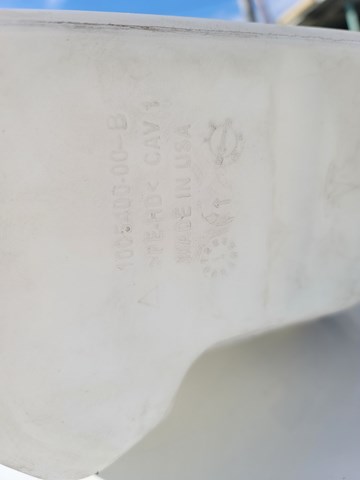 Бачок омивача лобового скла Tesla 149006200A ціна, від 25.33 USD
