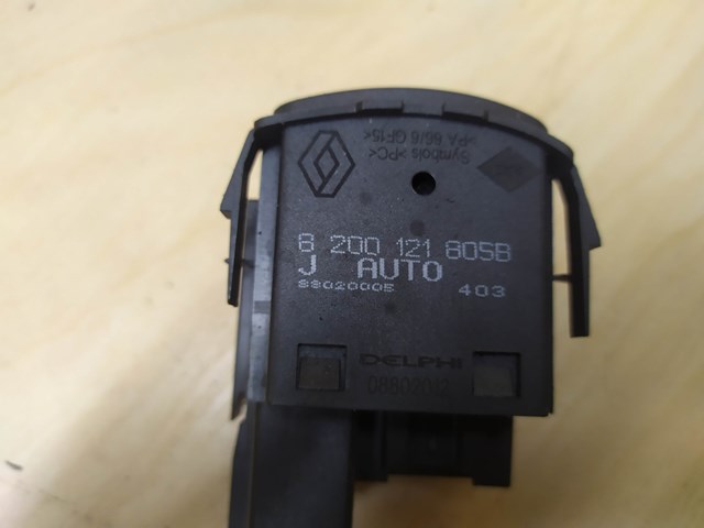 Купити 8200121805B Renault (RVI) 