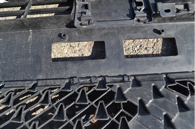 531110H030 Toyota Решітка радіатора