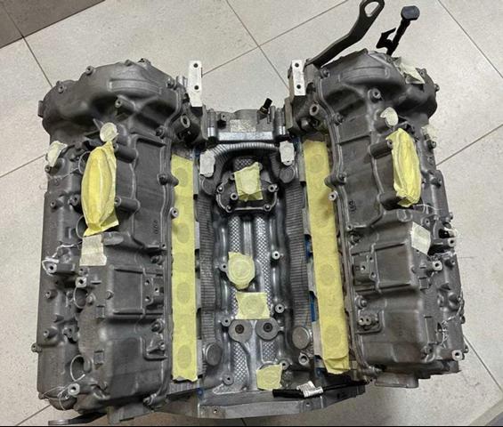 Купити 11002409324 BMW Двигун