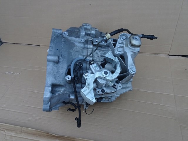 МКП в зборі Ford FV4R7002CCA ціна, від 441.44 USD