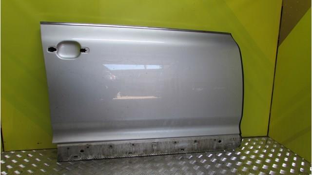 Обмежувач дверей передній лівий Volkswagen Touareg 2002-2010 7L0831056L