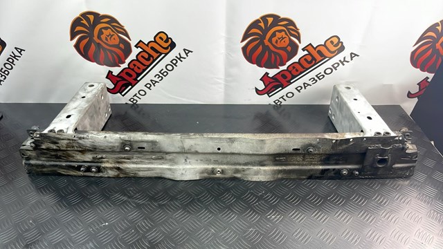 LR110363 Land Rover Балка бампера переднього