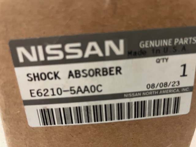 Амортизатори задні на Nissan Murano  Z52