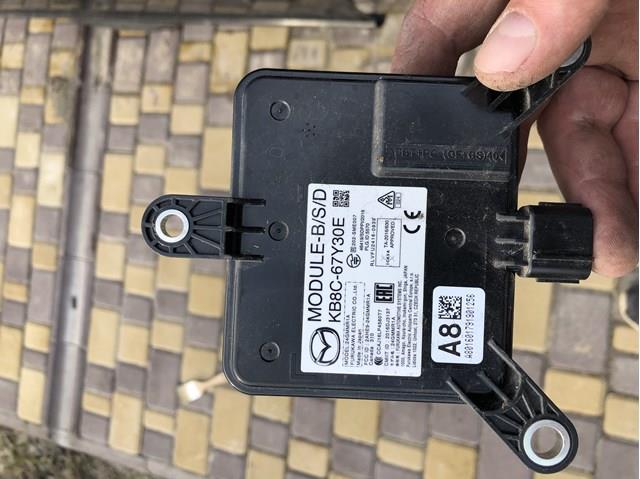 KB8C67Y30E Mazda Датчик контролю мертвої зони, задній