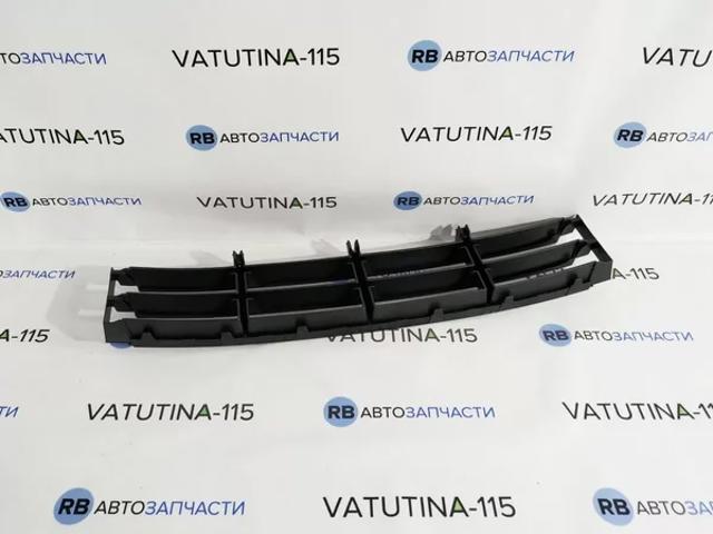 Решітка переднього бампера, центральна Polcar 691627 ціна, від 9.06 USD