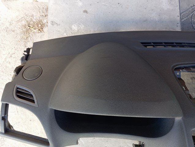  681000022R Renault (RVI)