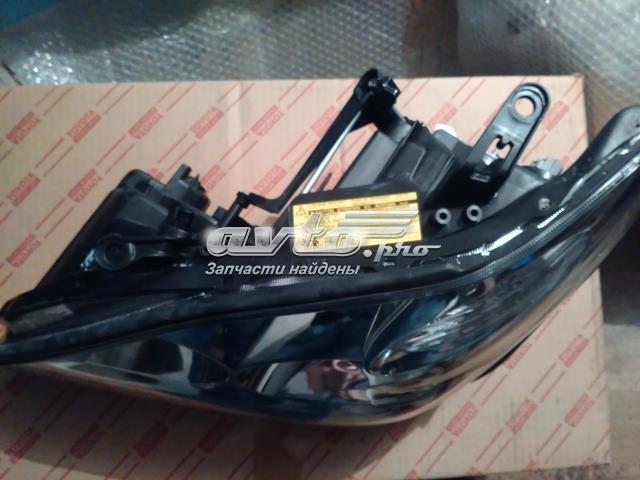 Купити 811500E020 Toyota Основна фара в зборі ліва