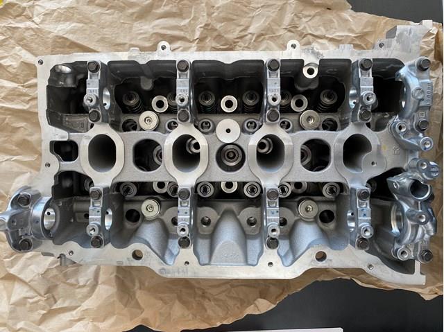 Головка двигуна Mazda PYFA10100E ціна, від 878.00 USD