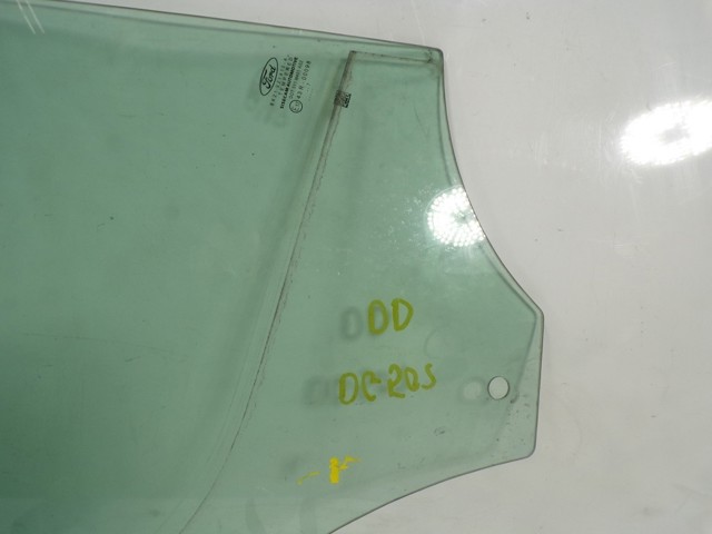 Скло передньої правої двері XYG GS2818D302 ціна, від 23.77 USD