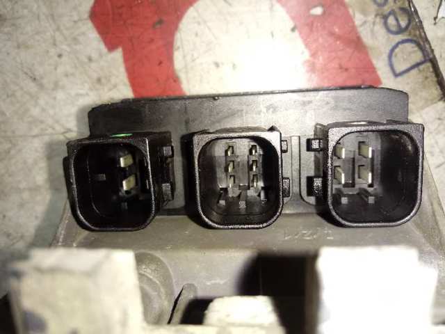  Mercedes A0004295824