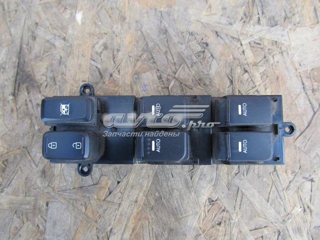  935702T020 Hyundai/Kia