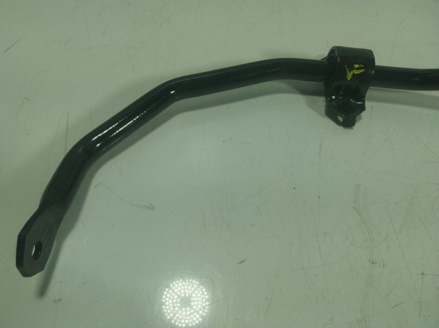 Стабілізатор передній Toyota 488040D010