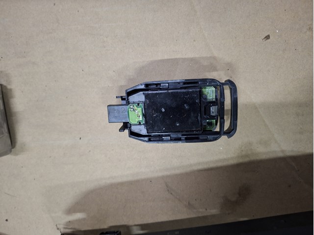 BDGF665G0H Mazda Датчик дощу