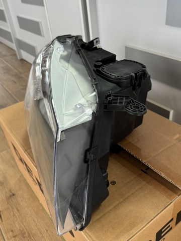 Фара правая Depo/Loro/Abakus 4441180RMLDEM2 ціна, від 210.14 USD